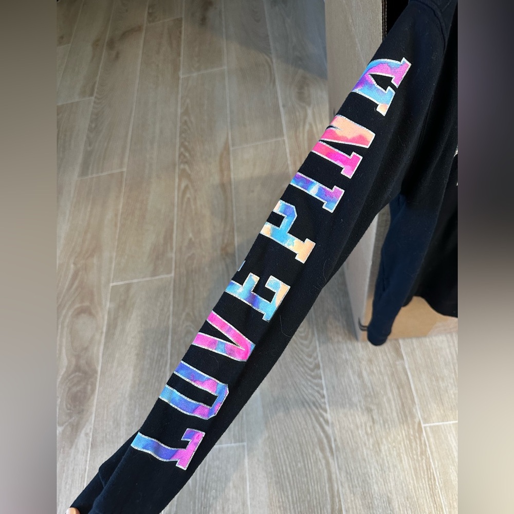 PINK Sweatshirt - Picture 4 of 6